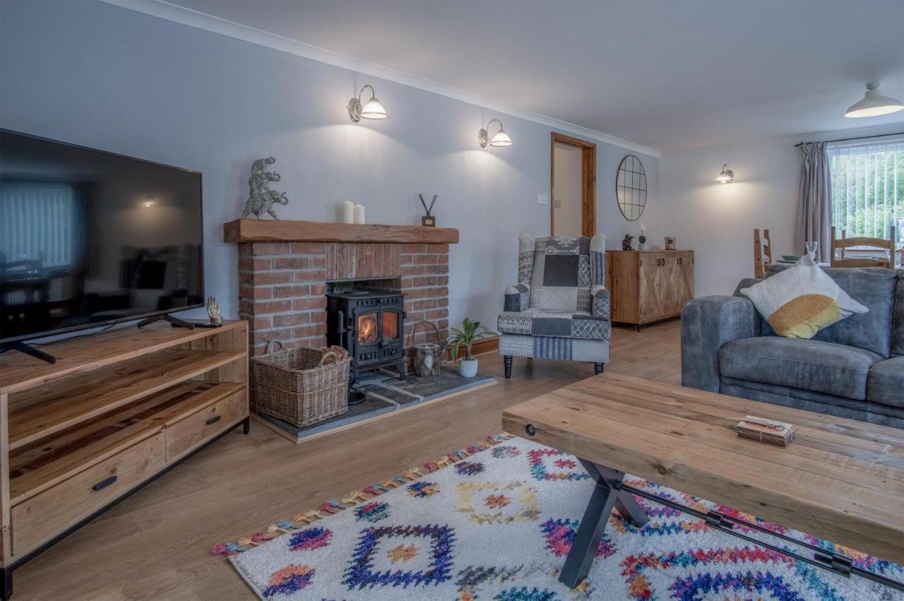 Tucking Mill - 3 Bedroom Holiday Home - Stepaside Stepaside  Экстерьер фото