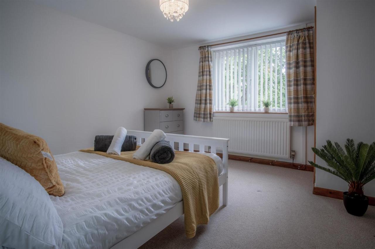Tucking Mill - 3 Bedroom Holiday Home - Stepaside Stepaside  Экстерьер фото