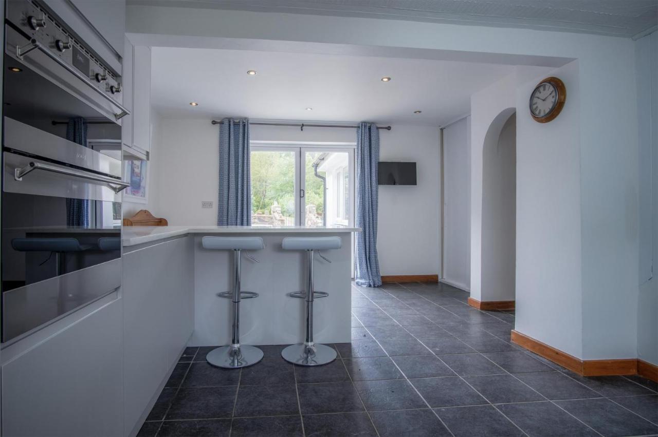 Tucking Mill - 3 Bedroom Holiday Home - Stepaside Stepaside  Экстерьер фото