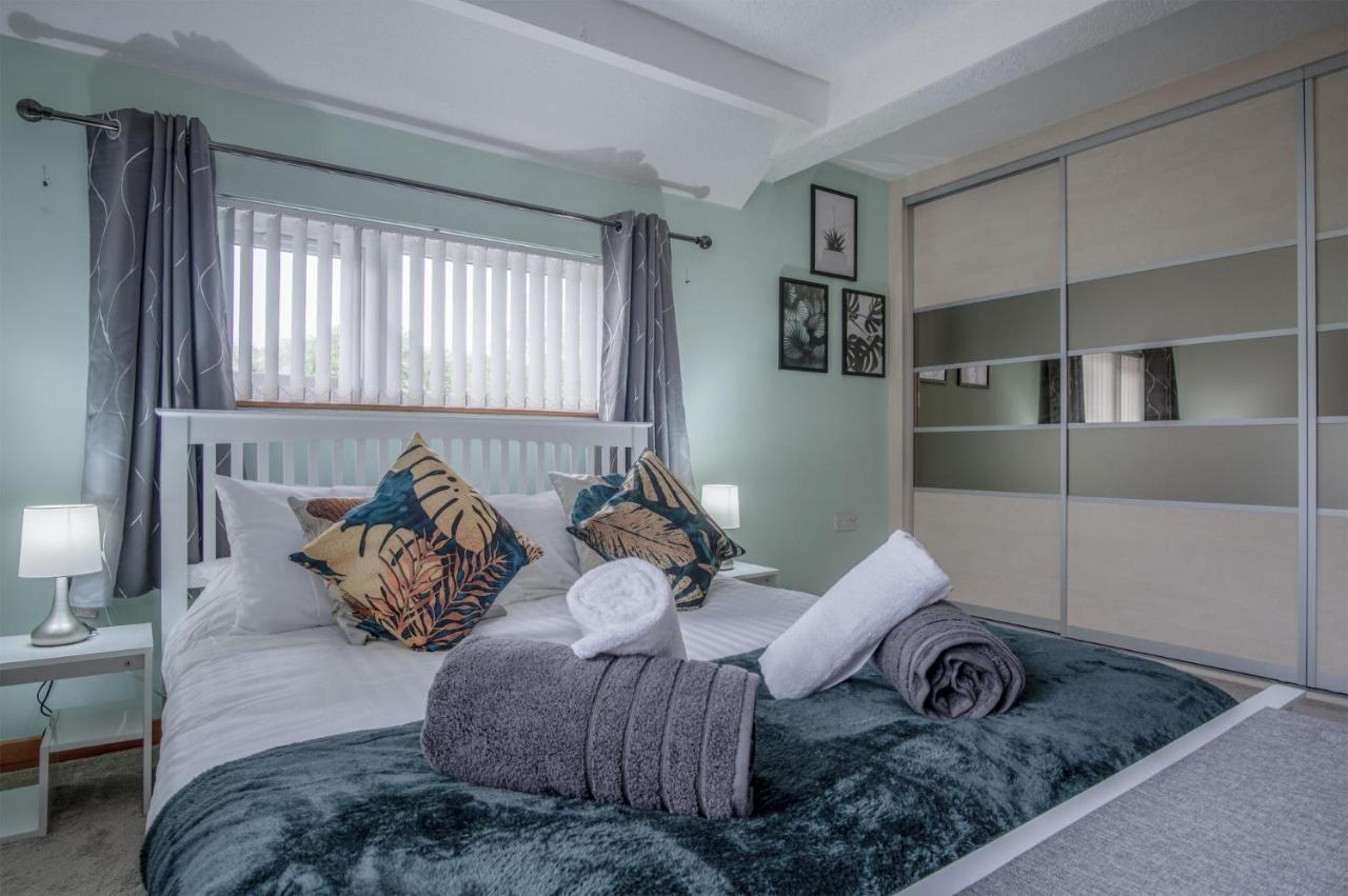 Tucking Mill - 3 Bedroom Holiday Home - Stepaside Stepaside  Экстерьер фото