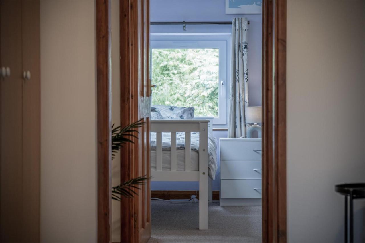 Tucking Mill - 3 Bedroom Holiday Home - Stepaside Stepaside  Экстерьер фото